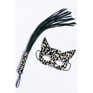 Masque et fouet leopard